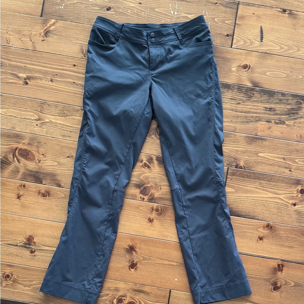 The North Face Smoked Pearl Hiking/ Outdoor Pants